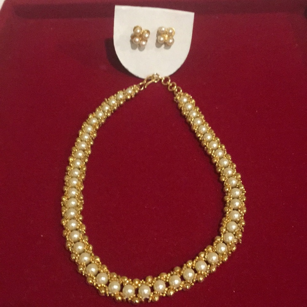 Beads costume jewelry